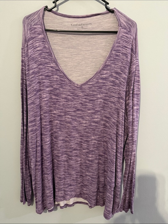 croft & barrow Tops - croft & barrow Purple Space-Dye V-Neck Long Sleeve Tee